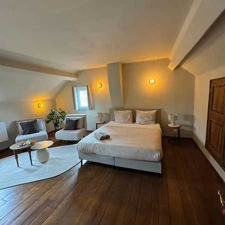 1691 Bed & Breakfast