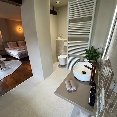 Bed & Breakfast 1691 3*